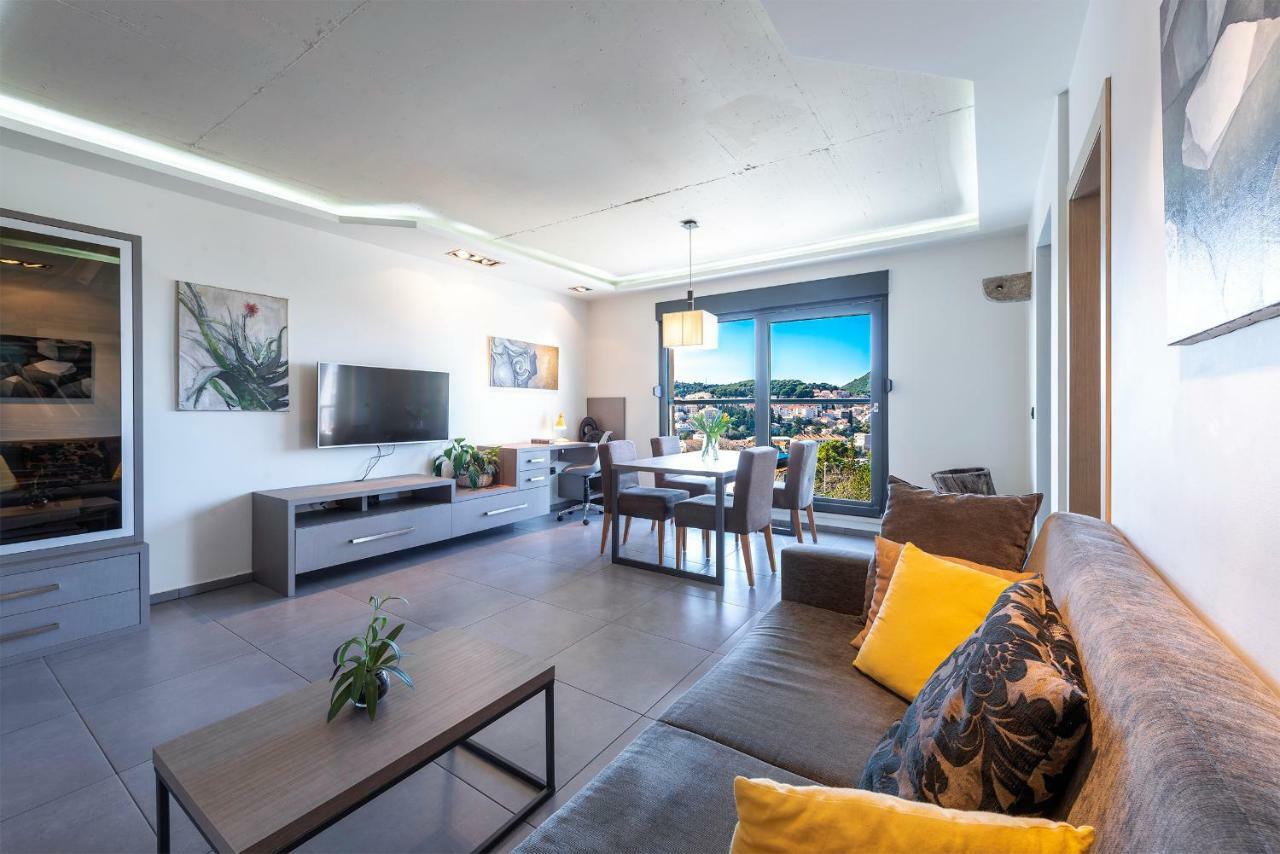 Apartment Game Of